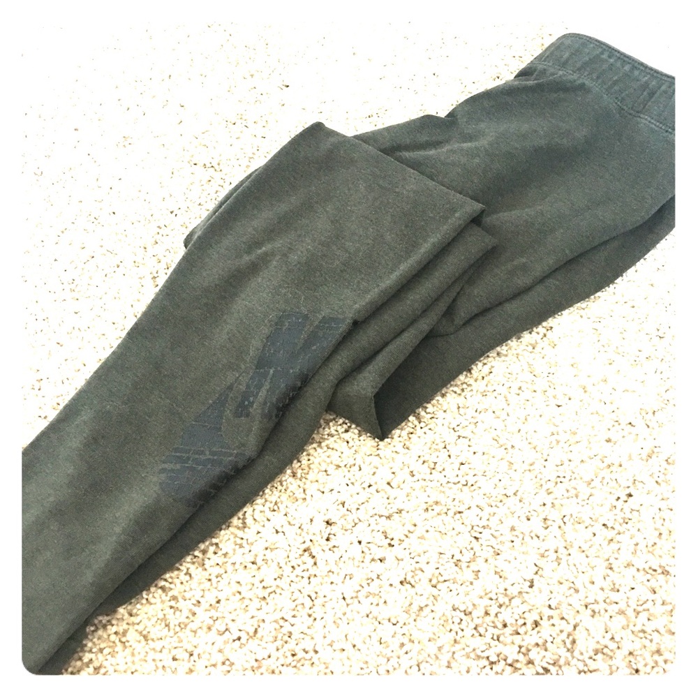 Nike legging- size small