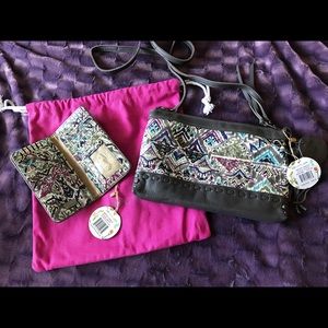 Sakroots Demi Cross body clutch