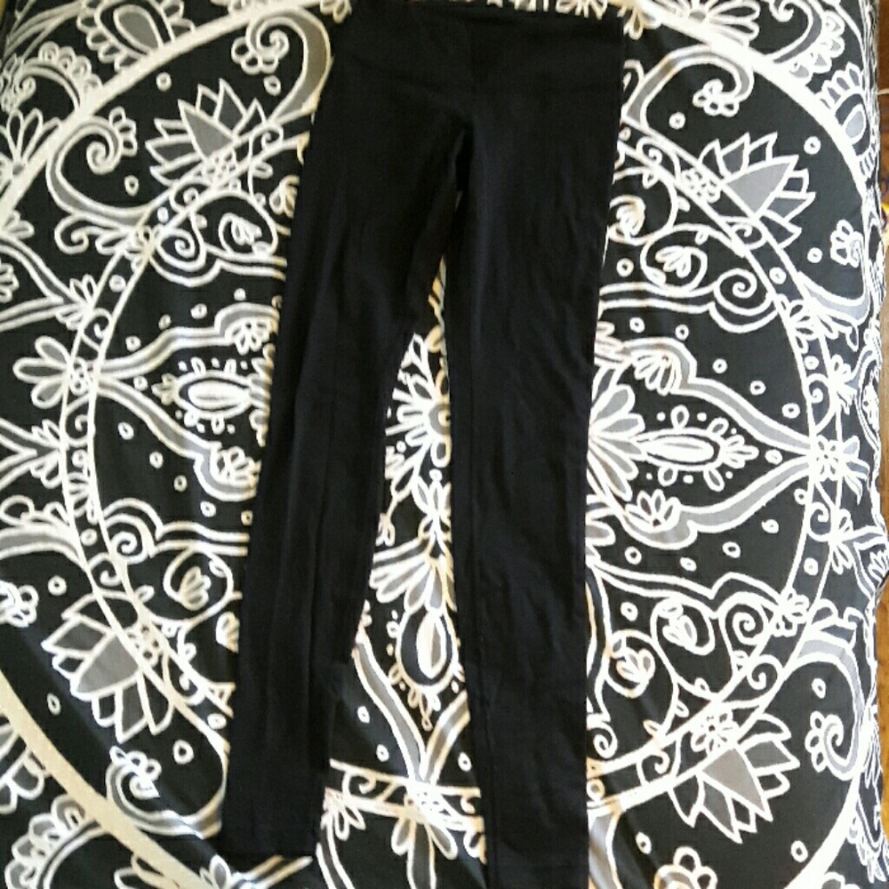 Black lulu's