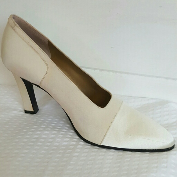 Yves Saint Laurent Shoes - 😍SHOE ADDICT😗NFS, yet! Vintage YSL