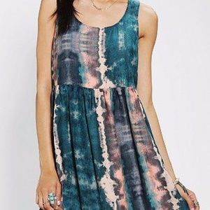 UO Ecote Tie Dye Peek-A-Boo Back Babydoll Dress