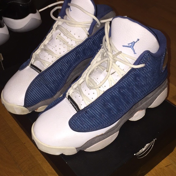 Jordan’s flint 13s - Picture 3 of 3