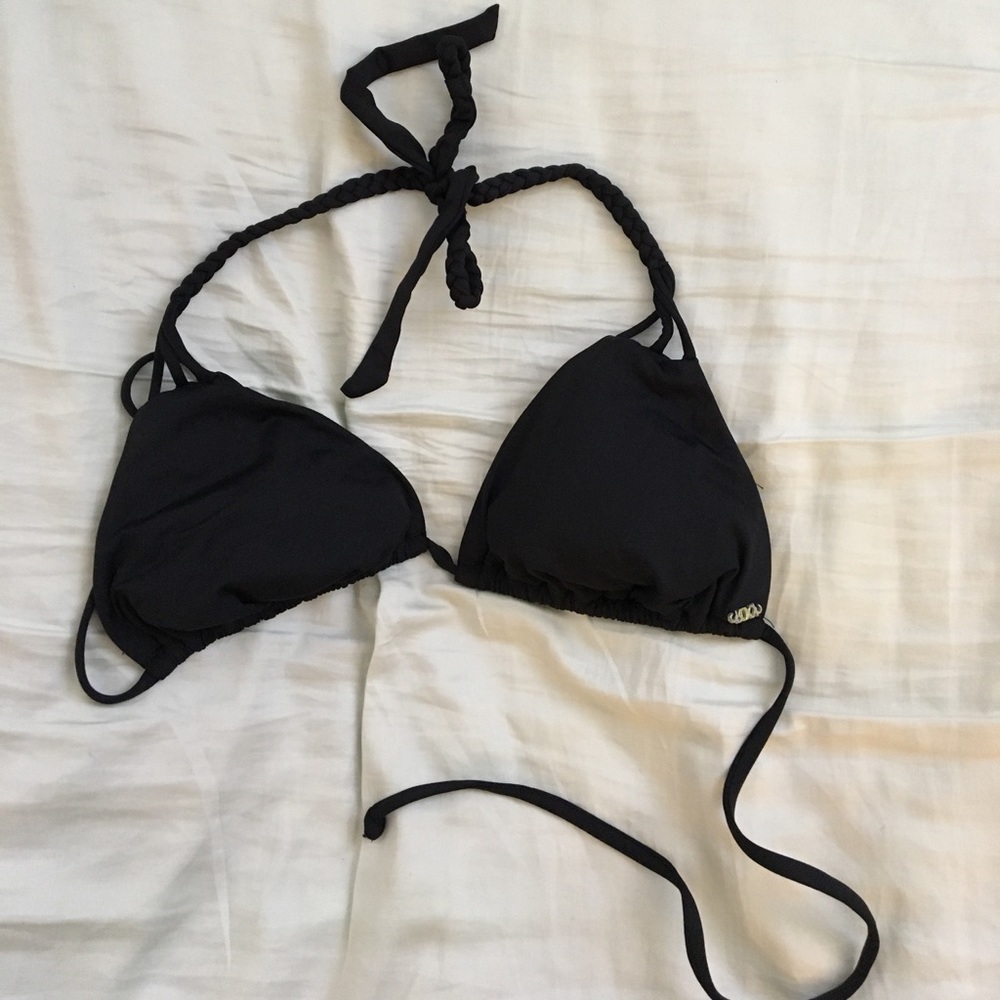 Black roxy bikini top