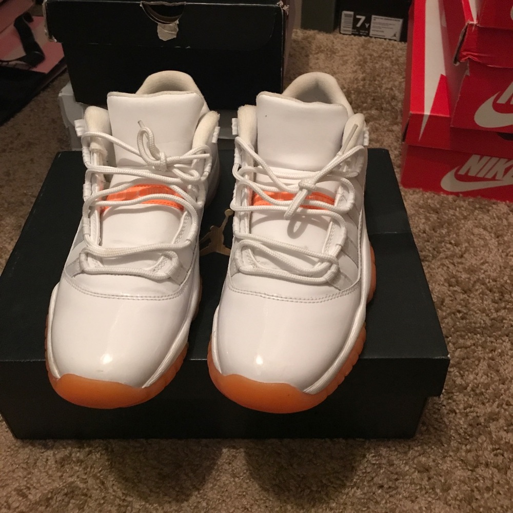 Jordan 11's