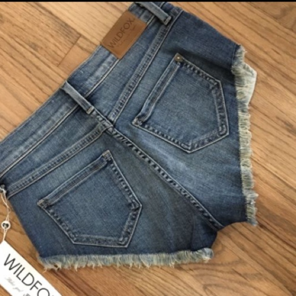 Wildfox cutoff shorts 26 - Picture 4 of 4