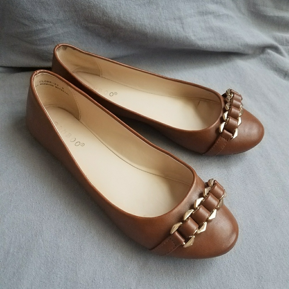 Brown flats