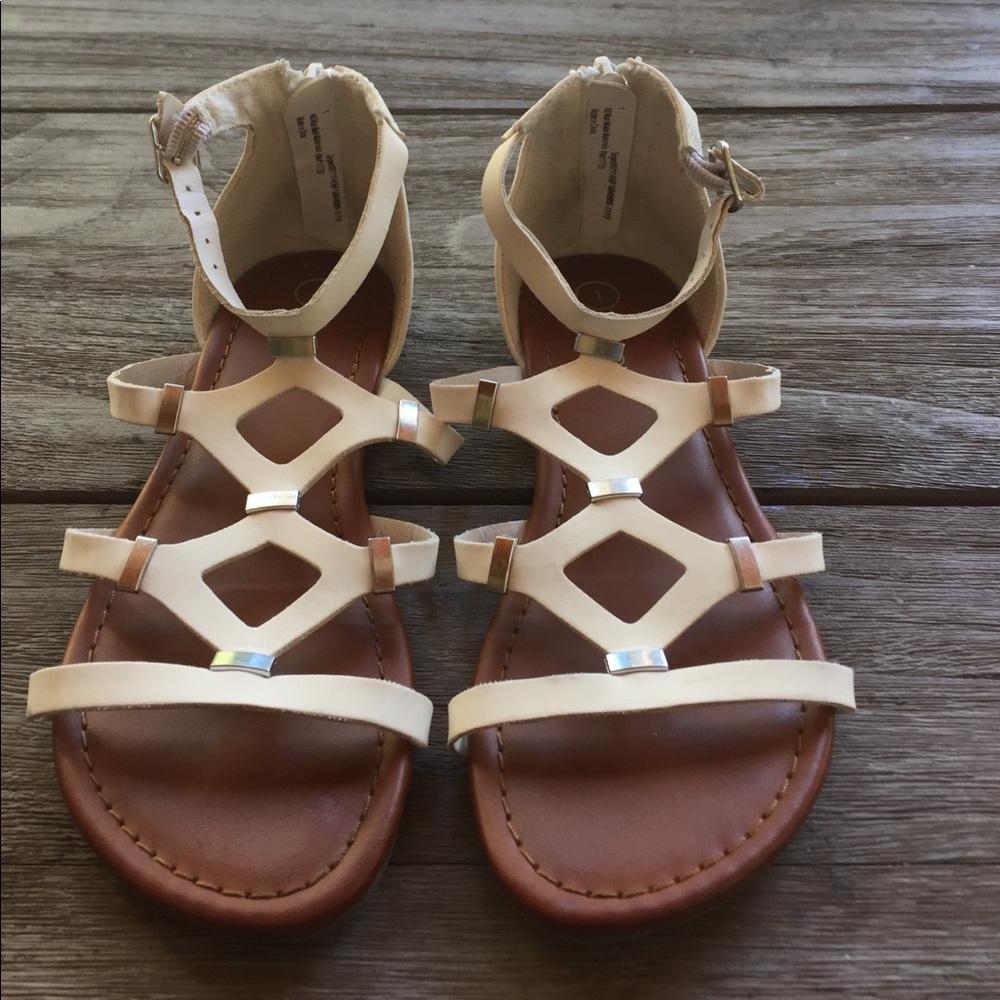 Zip up sandals by Cherokee