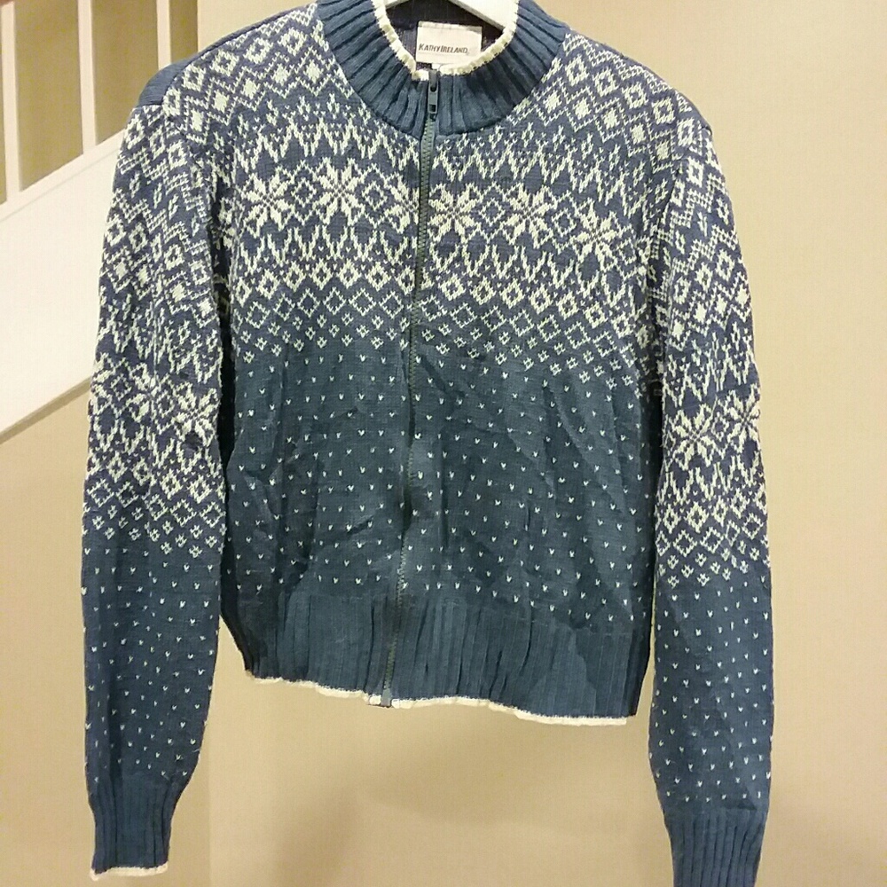 Kathy Ireland Sweater