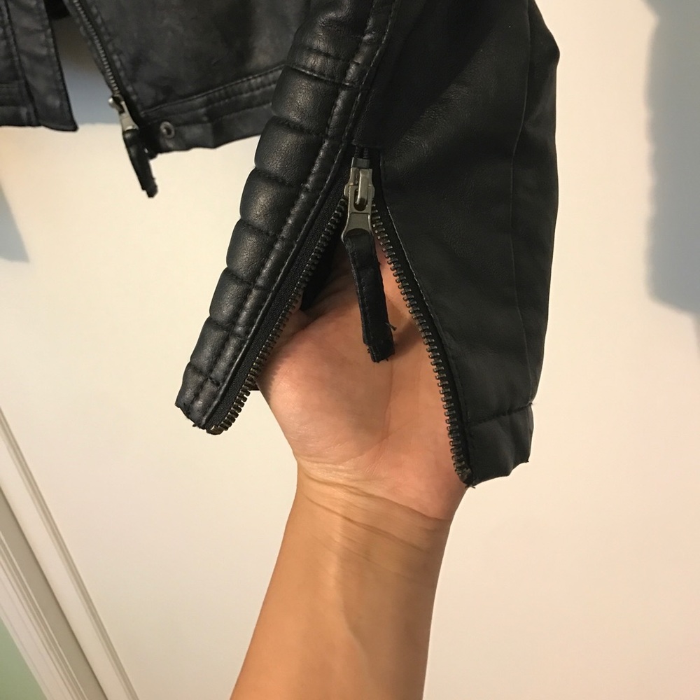 Moto jacket - Picture 4 of 8