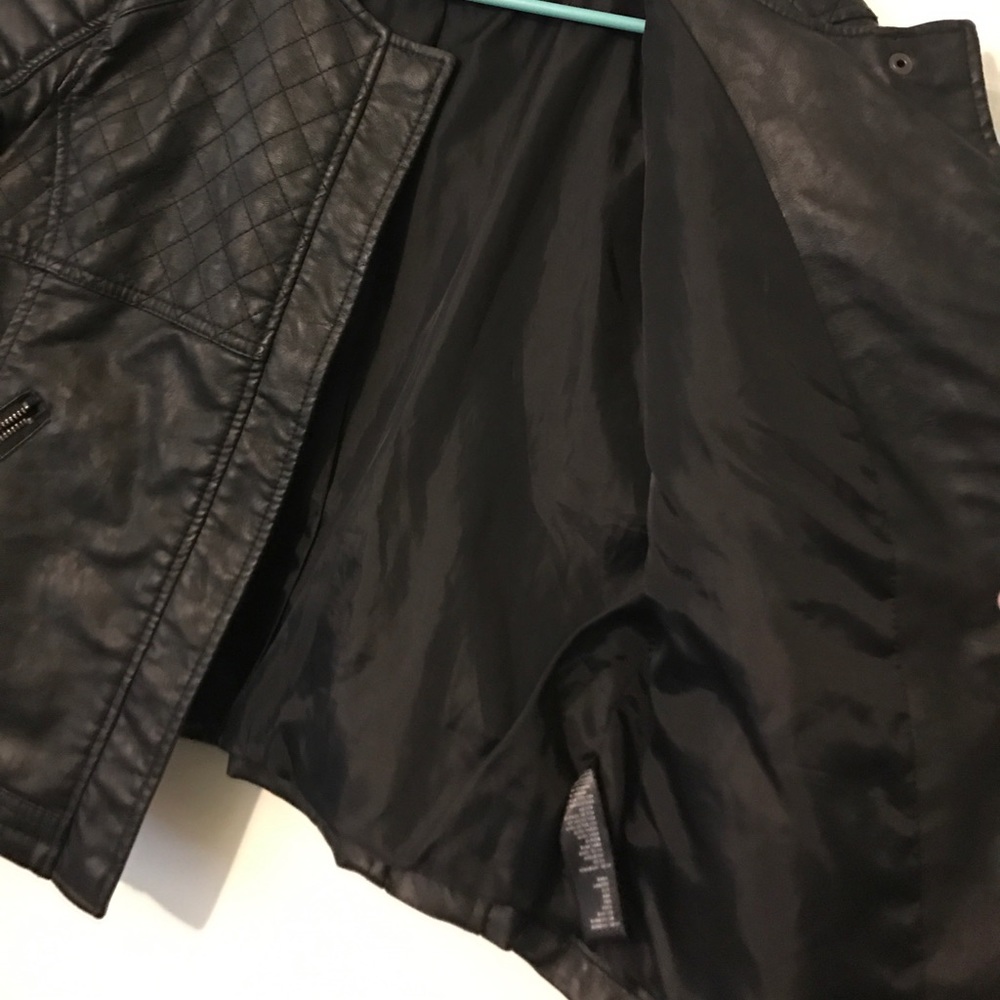 Moto jacket - Picture 6 of 8