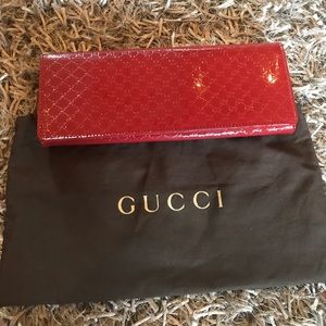 Broadway guccisima clutch in red