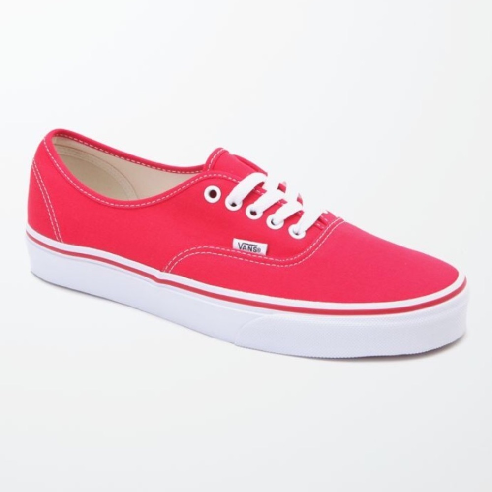 🚨Brand New Authentic Red Vans Woman 7.5 🚨
