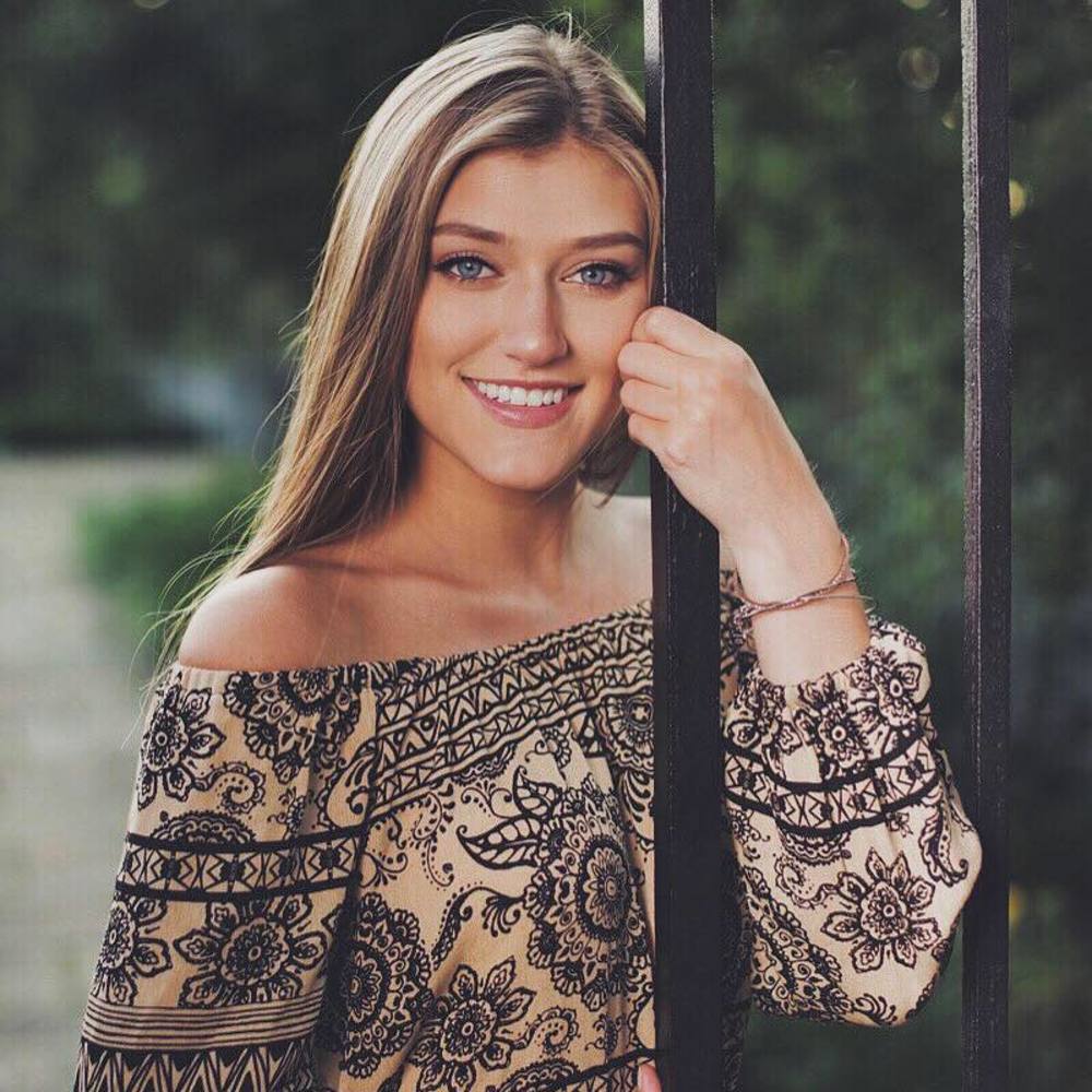 Meet your Posher, Sara