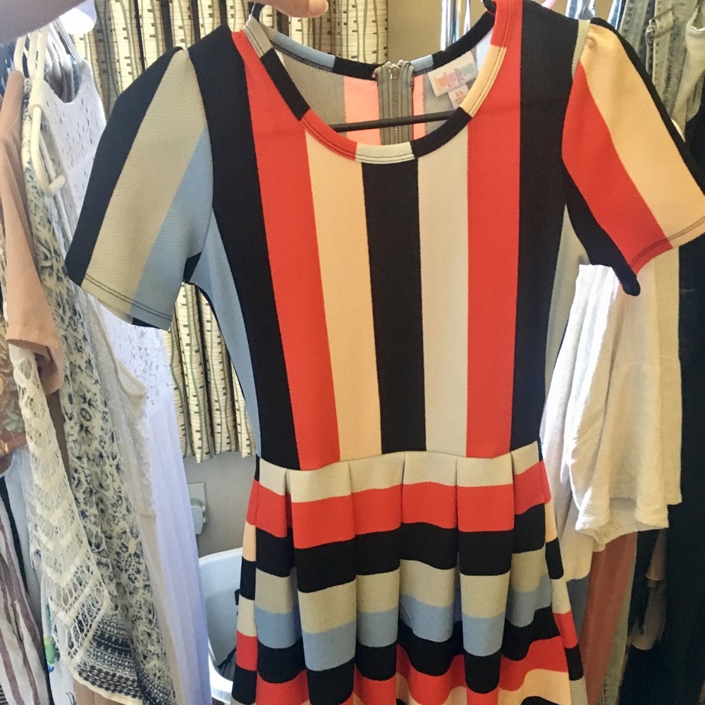 Lularoe Amelia