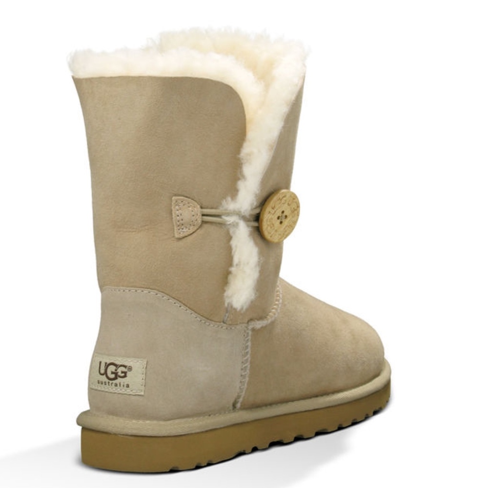 🆕UGG AUSTRALIA  BAILEY BUTTON SHORT BOOTS - Picture 6 of 8