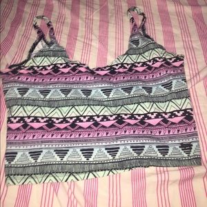 Crop top