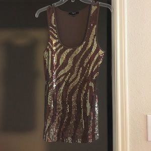 Express brown and gold tank