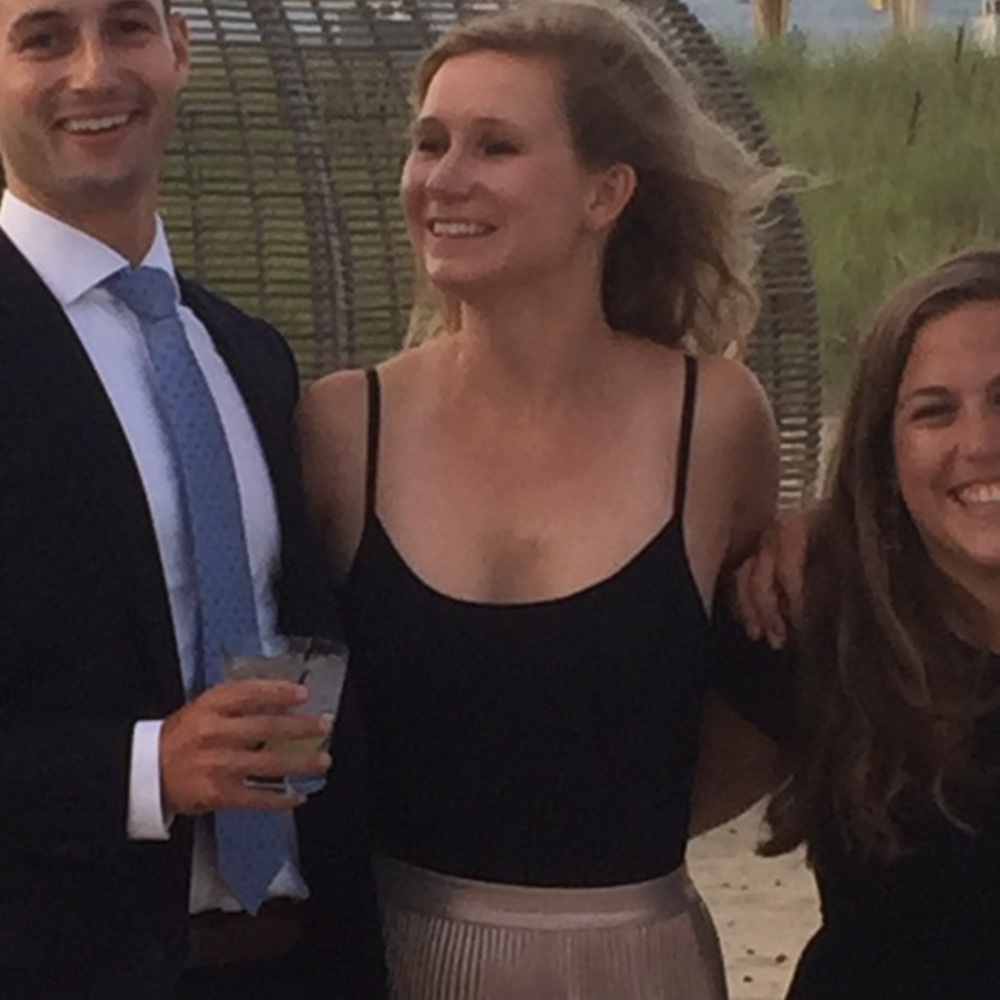 Meet your Posher, Claire