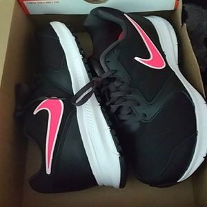 Women nike shoes