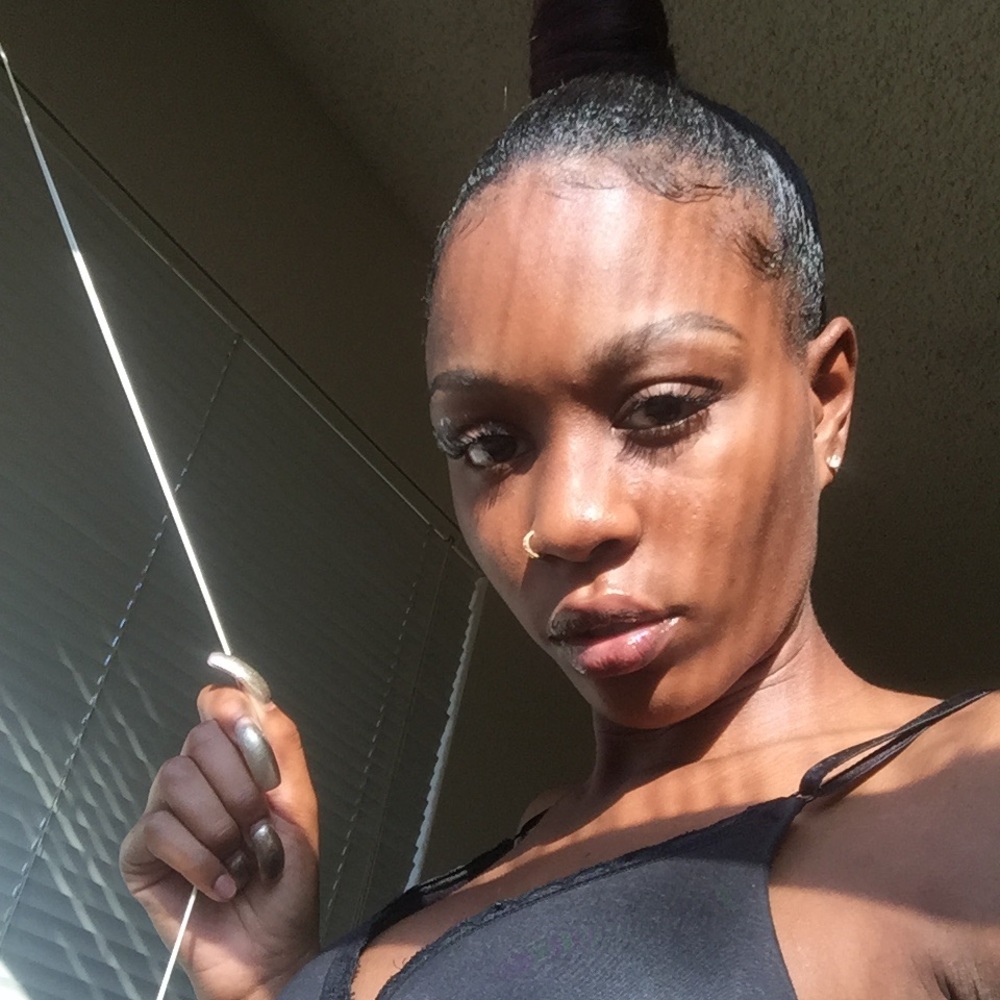 MEET YOUR SELLER 😍