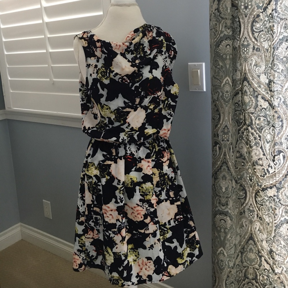 Gap dress
