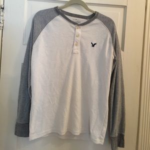 American Eagle size Medium shirt
