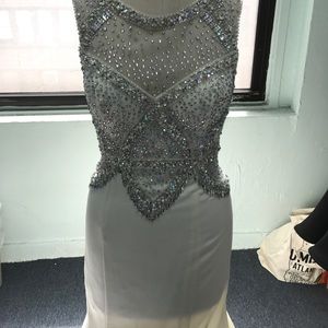 White gown with beading and pearls 17003