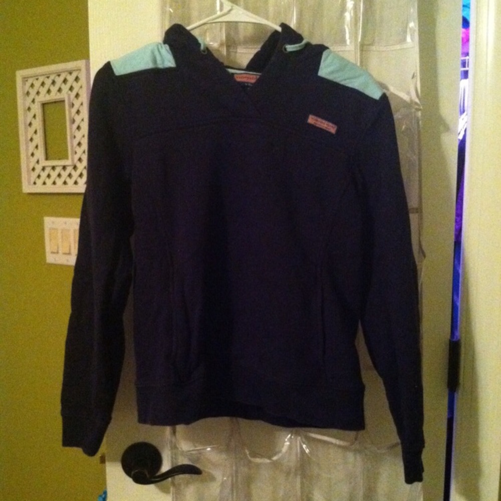Vineyardvines pullover