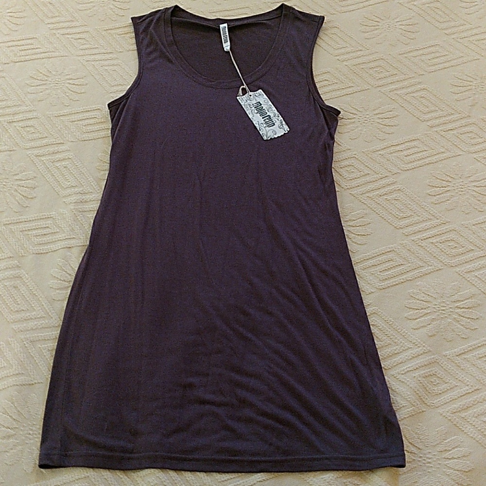 Monoreno Sleeveless Dress