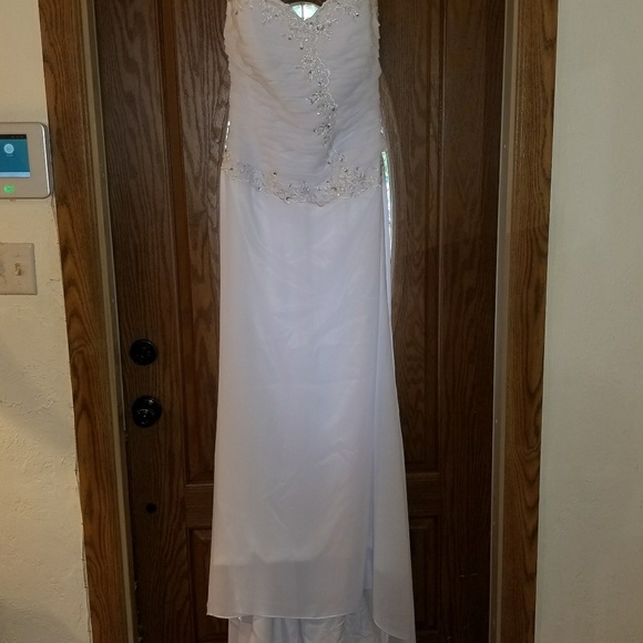 JJs House | Dresses | All White Wedding Gown | Poshmark