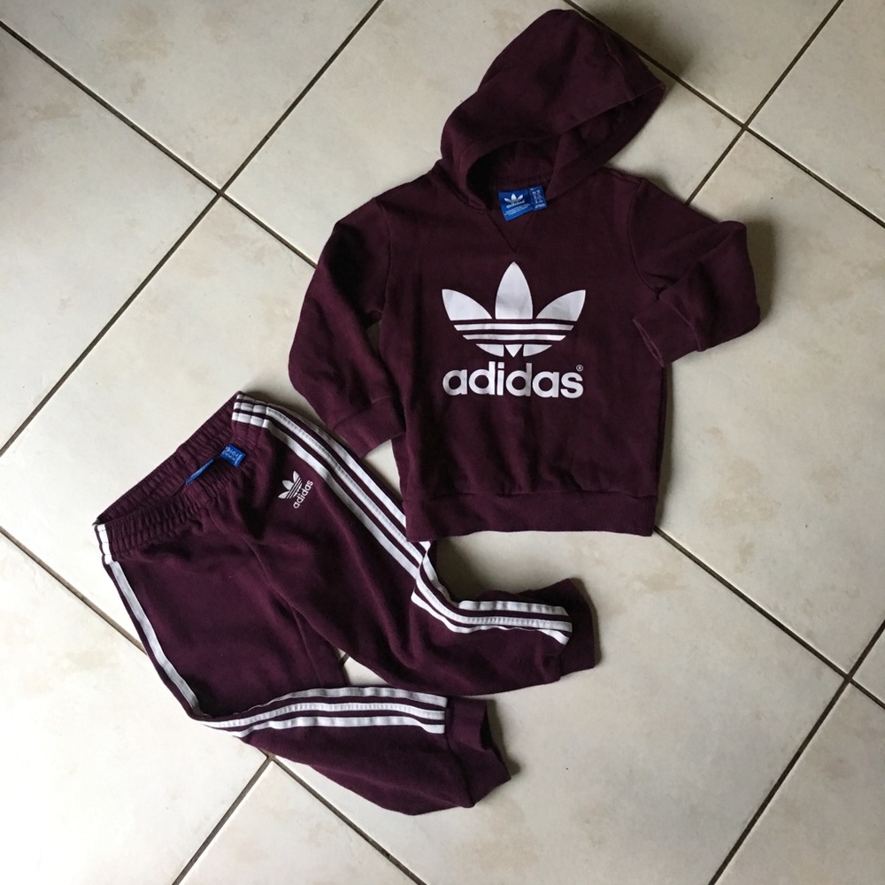 Adidas Sweatsuit