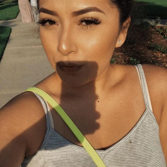 Meet your Posher, Gissela - Picture 1 of 1