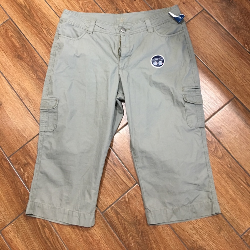 Army green capris by Lee 16