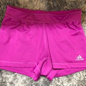 Adidas Tech fit shorts 💜