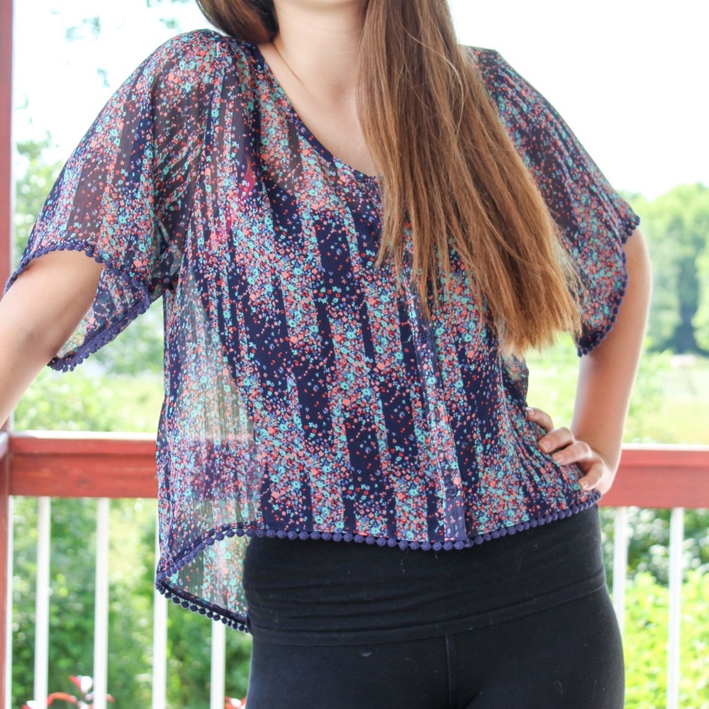 Cute floral light top