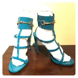 Authentic Never worn Gucci Horsebit heels