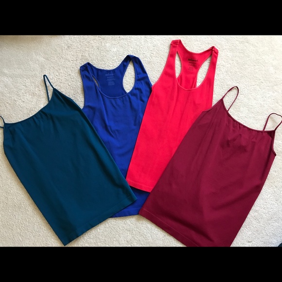 Evereve Tops - 4 Beloved Evereve Tank Tops & Camis XS S M 4 6