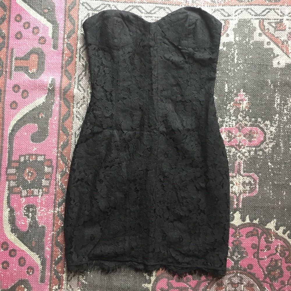Joie lace strapless dress