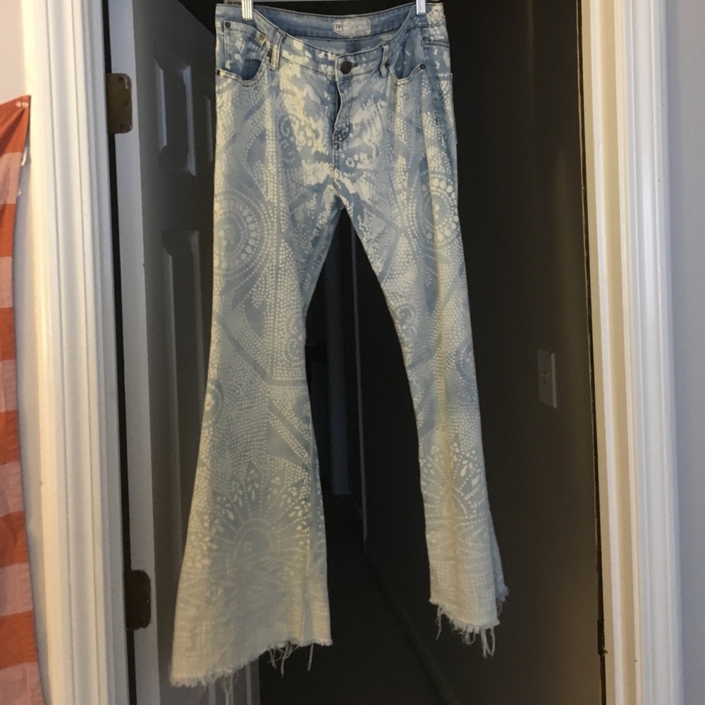 Free People Flare Jeans - Sz 29