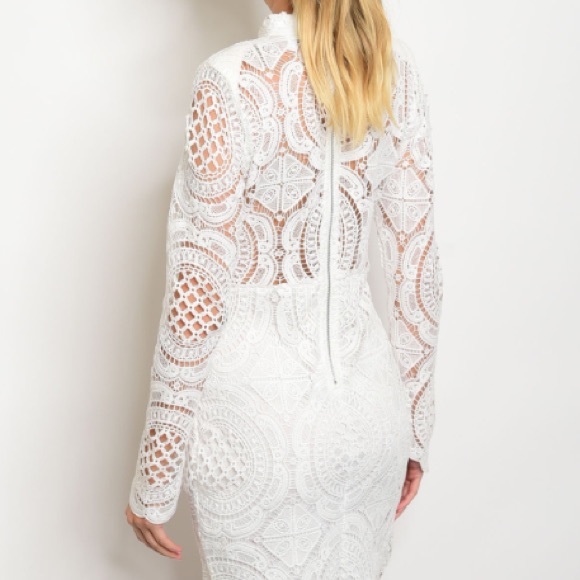 LAST// JULIANNA Off White Lace Dress - Picture 5 of 6