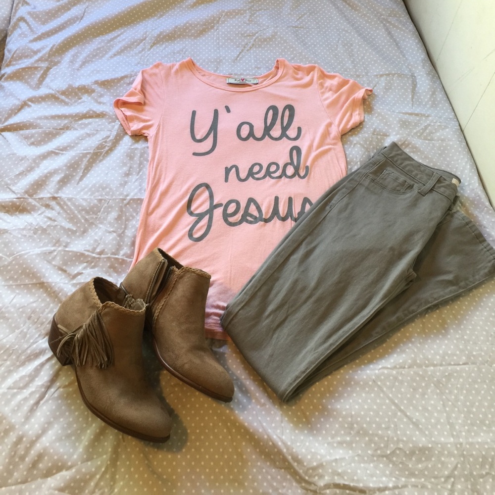Women's small t-shirt.