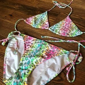 Victoria's Secret NWOT neon bikini - medium 👙