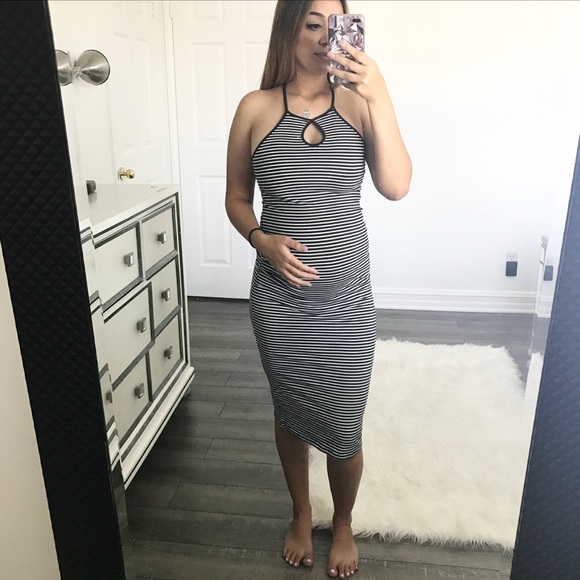 Dresses & Skirts - Black and white dress