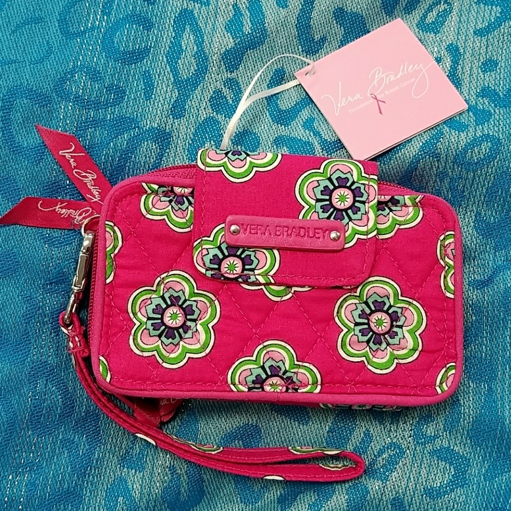 Vera Bradley pink zip around wristlet  NWT