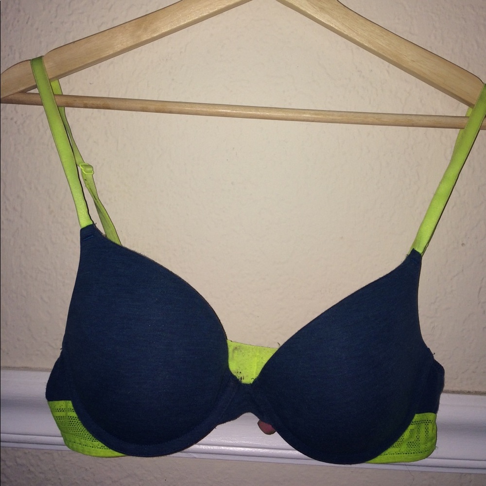 PINK Bra