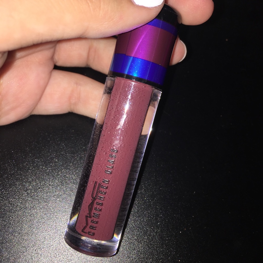 Mac cremesheen lipstick