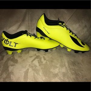 Men’s Concave Volt + FG