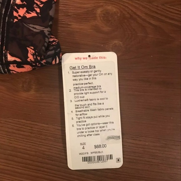 Lululemon NWT Get It Om Bra - Picture 3 of 4