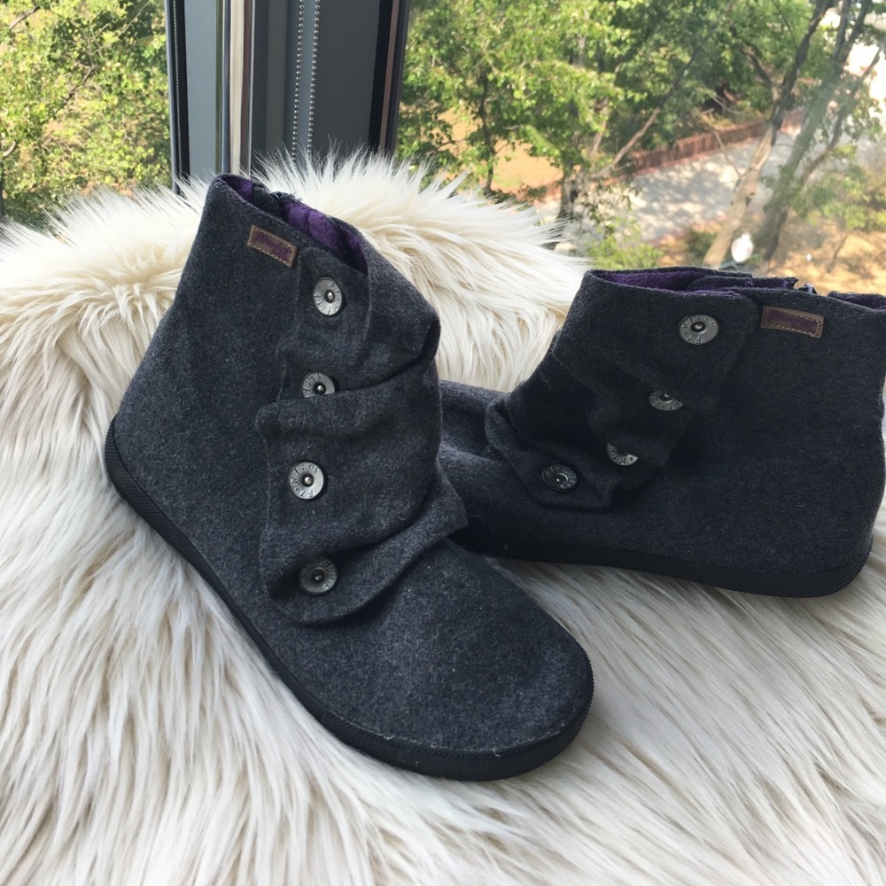 Blowfish wool booties