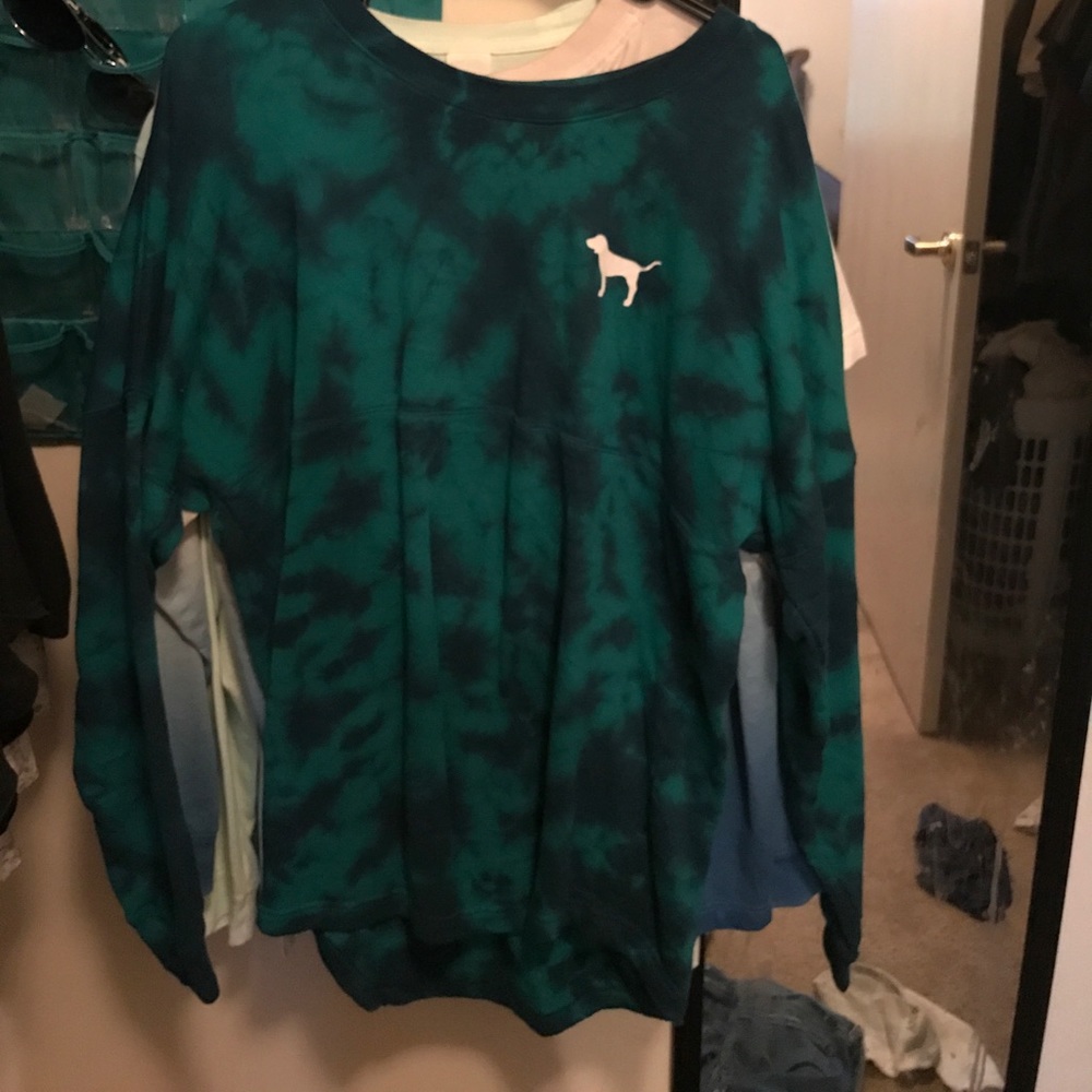 Vs pink tye dye crew